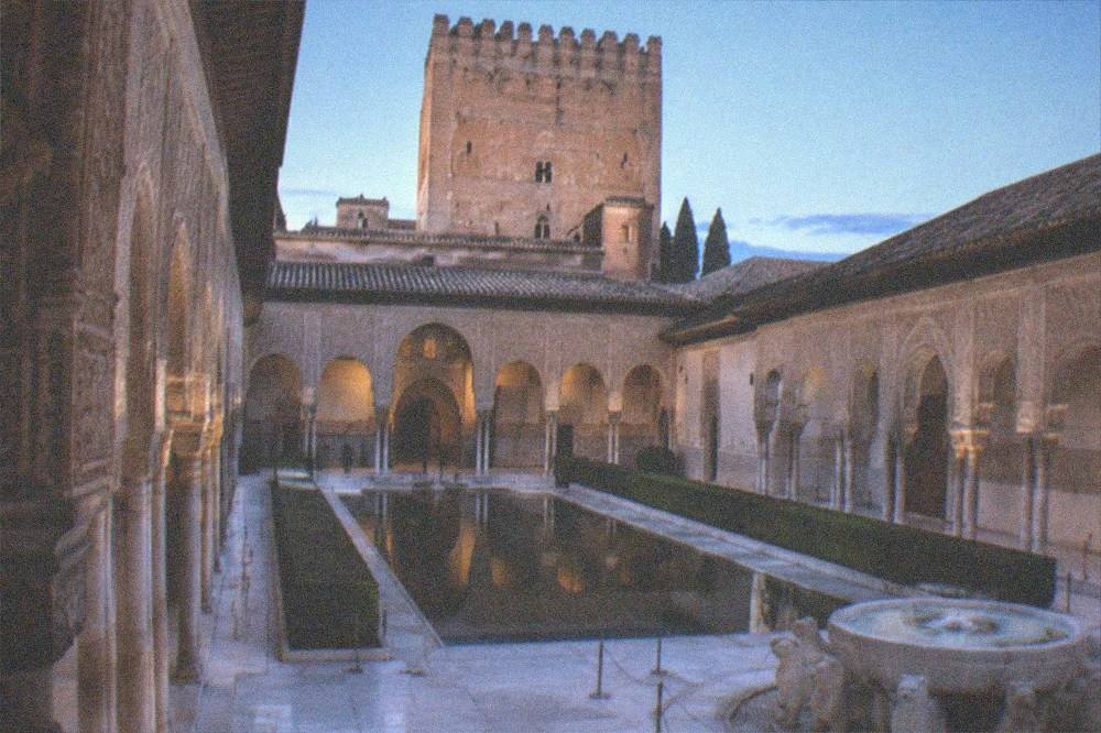 The Court of the Lions with its marble lion fountain and surrounding arcades